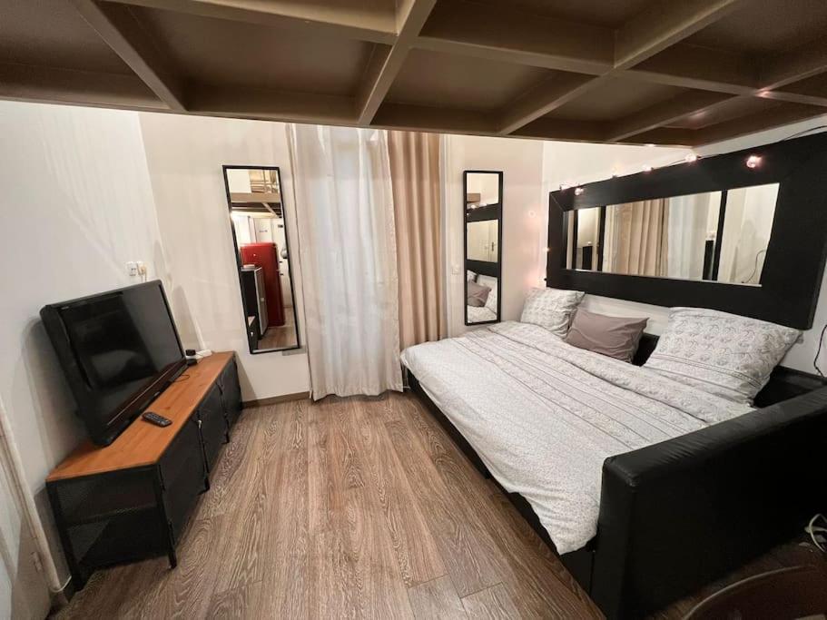 Studio Balcon Champs-Elysees - Hala Paris Exterior foto